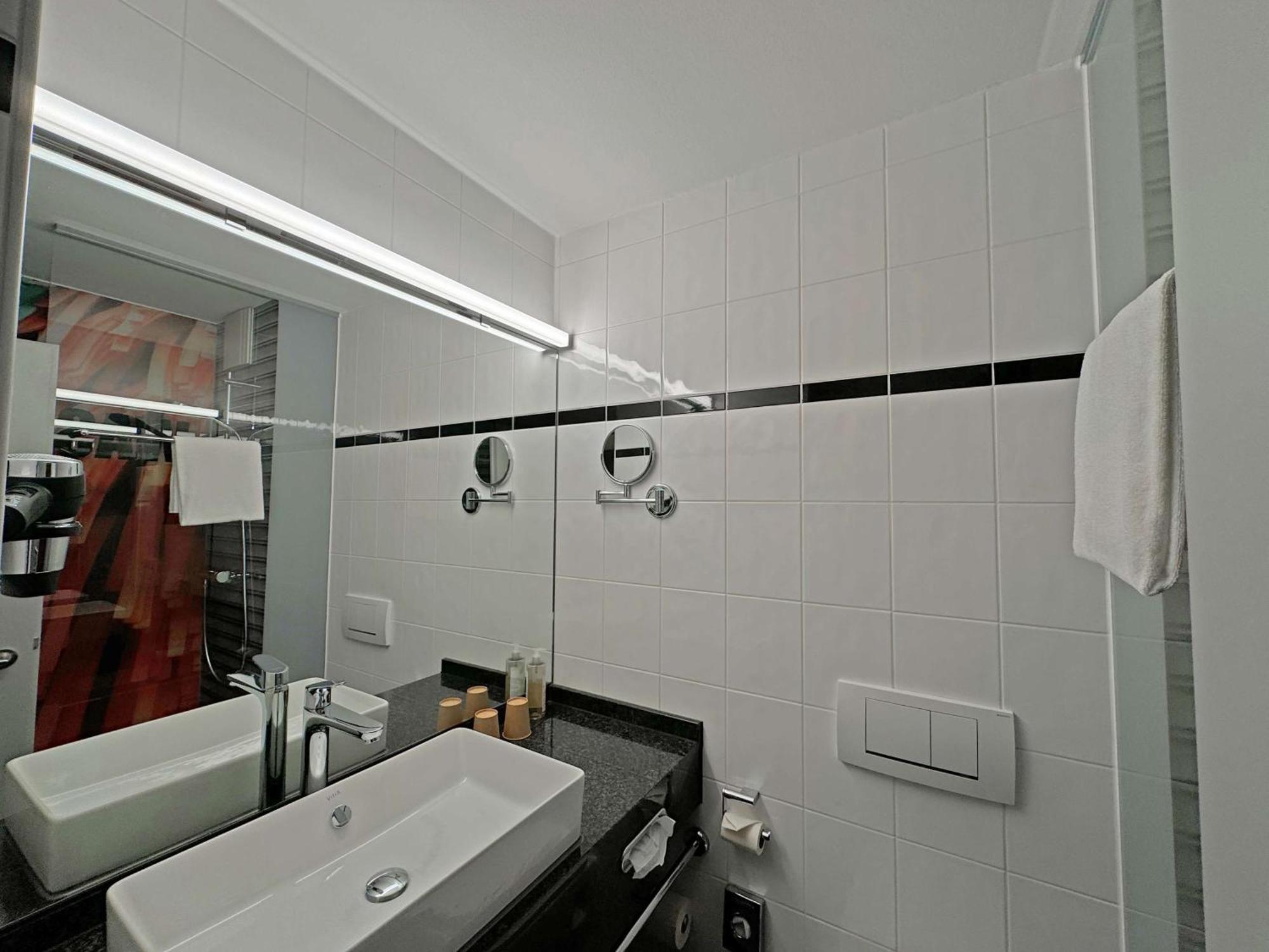Ibis Styles Neckarsulm Hotel Exterior foto