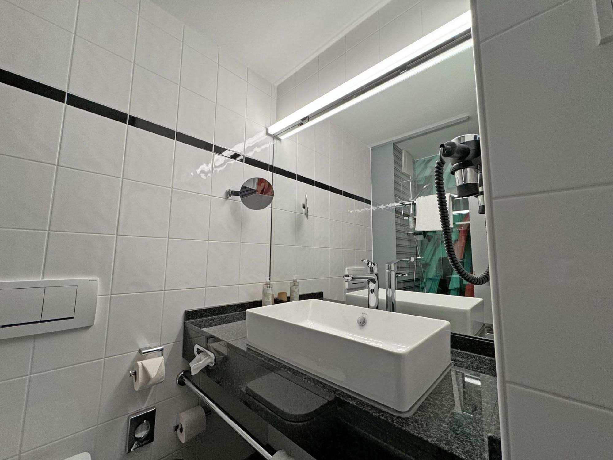 Ibis Styles Neckarsulm Hotel Exterior foto